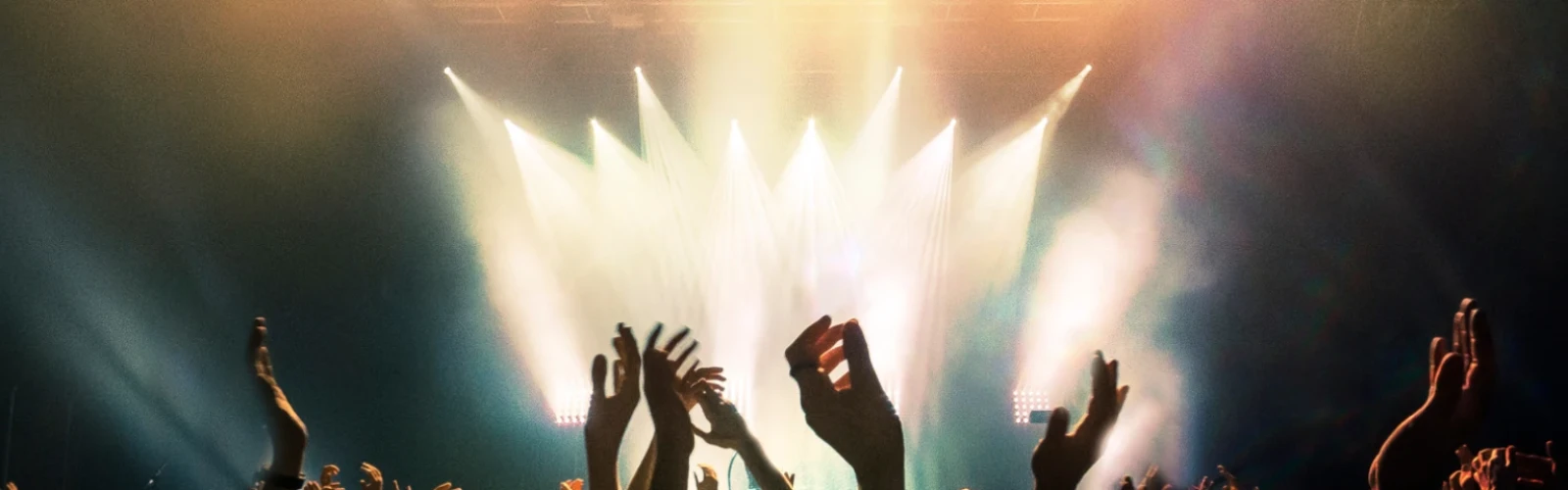 Kuwait City After Dark: Where Lights, Music & Live Entertainment Shine