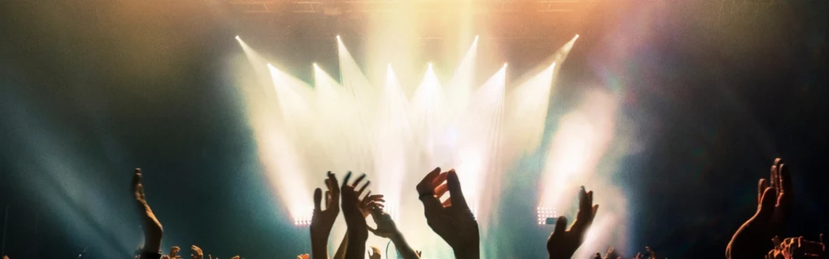 Kuwait City After Dark: Where Lights, Music & Live Entertainment Shine