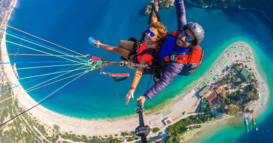 Sky High in Kuwait: Hot Air Balloon Journeys & Aerial Tours